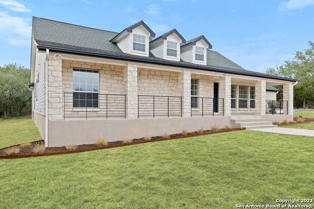647 Saddleridge Dr - Photo 1