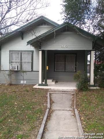 419 Rigsby Ave - Photo 1