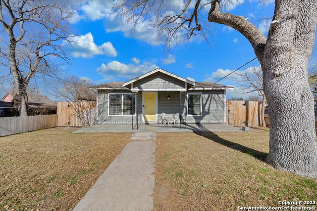 203 Rex St - Photo 1
