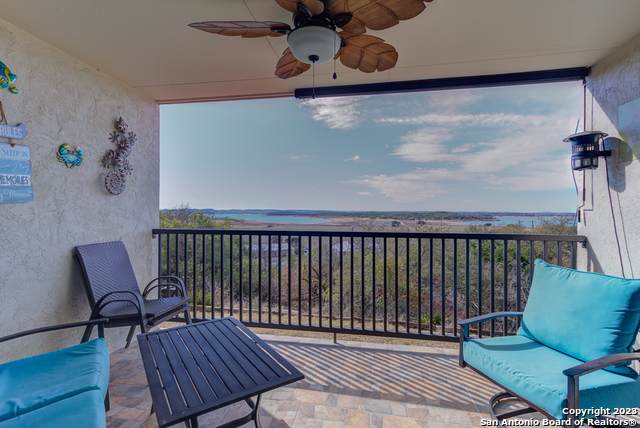 1226 Cougar Dr - Photo 1