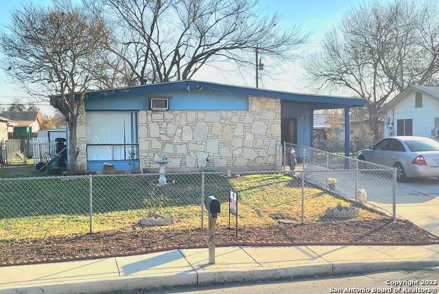 3038 Fairmeadows St - Photo 1