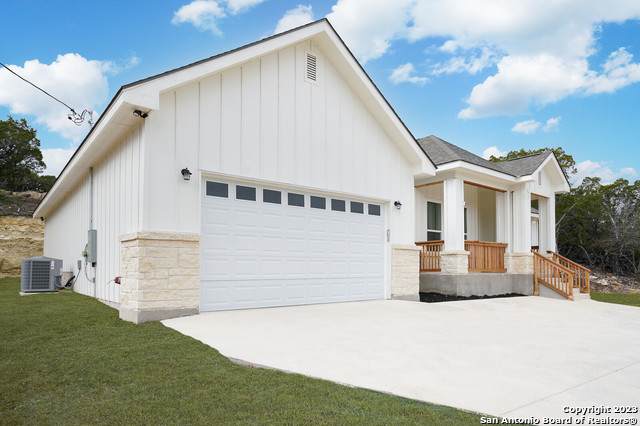 211 Prairie Tea Ln - Photo 1