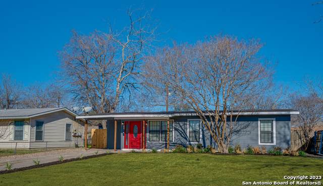 163 Harcourt Ave - Photo 1