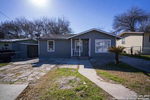 5122 Bluff St - Photo 1