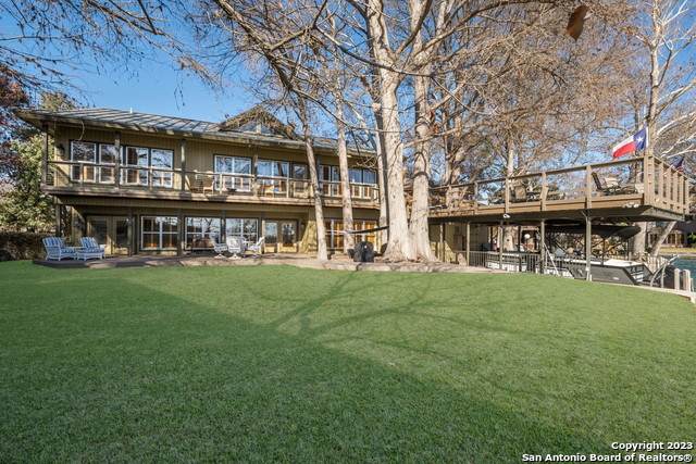 107 Palmkey St - Photo 1
