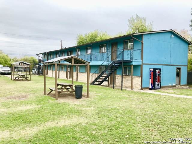 2703 Observation Dr - Photo 1