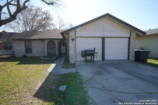 3326 Stephen Foster - Photo 1