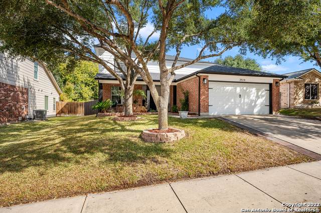 3924 Brook Hollow Dr - Photo 1