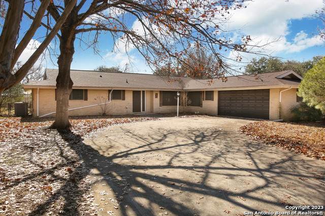630 Rocklyn Dr - Photo 1