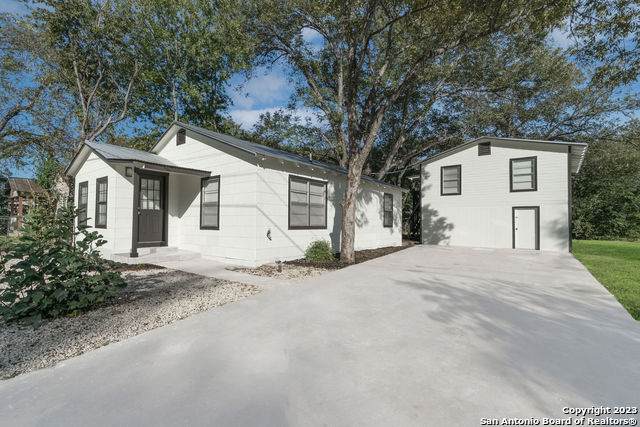 1313 7 Th St - Photo 1