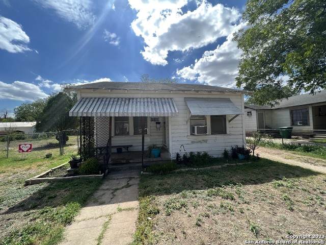 5207 Sierra St - Photo 1