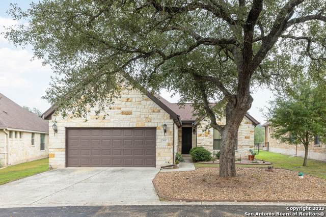 651 Carriage House - Photo 1