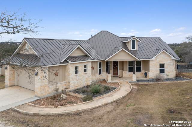 319 River Ridge - Photo 1