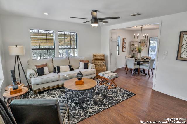 1500 Quail Hill Dr - Photo 1
