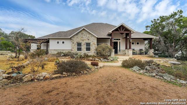 1547 Moon View Dr - Photo 1