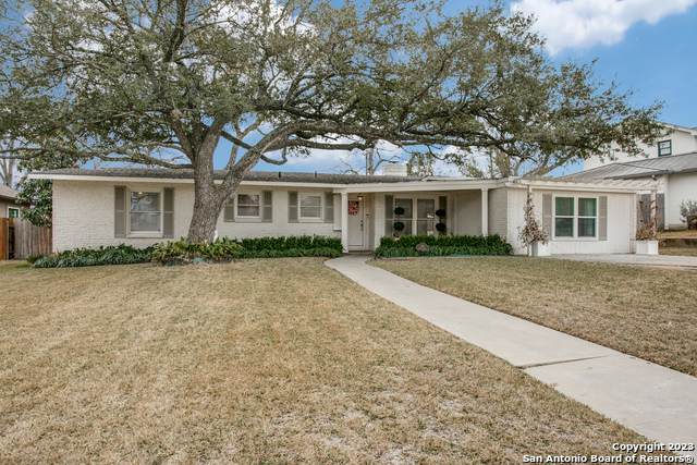 104 Arvin Dr - Photo 1