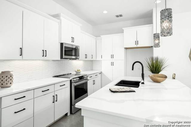 8111 Janda Susan Rd - Photo 1
