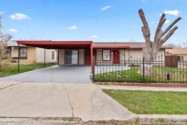 4718 Castle Stream - Photo 1