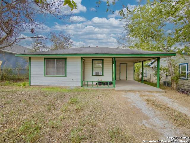 1009 Esplanade St - Photo 1