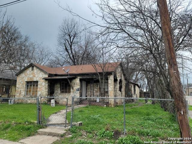 601 Arbor St - Photo 1