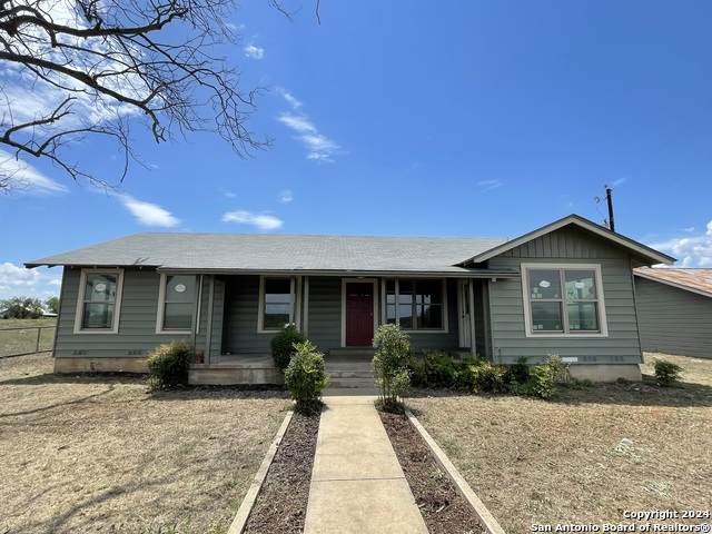 6220 Fm 2676 - Photo 1