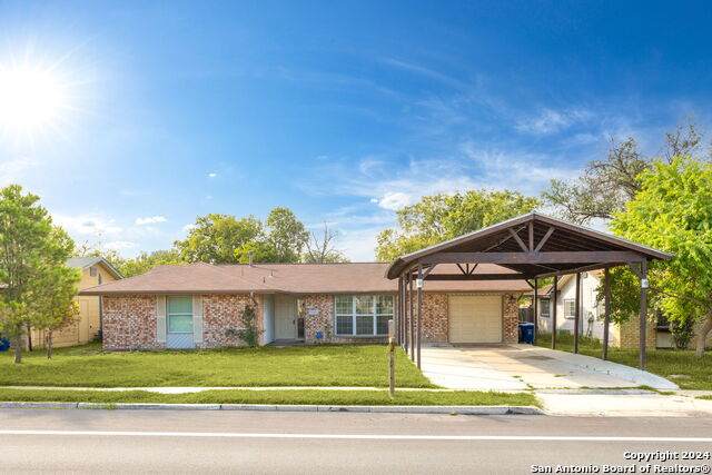5986 Midcrown Dr - Photo 1