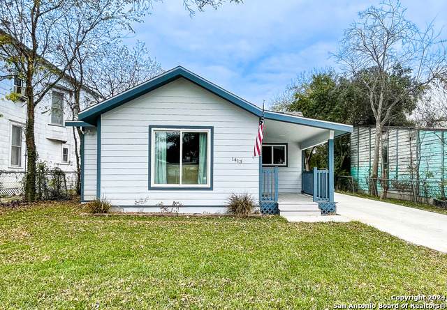 1413 Santa Monica St - Photo 1