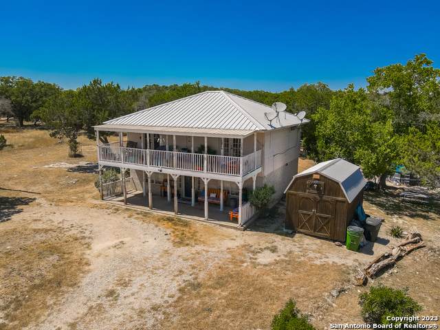 430 Park Dr - Photo 1