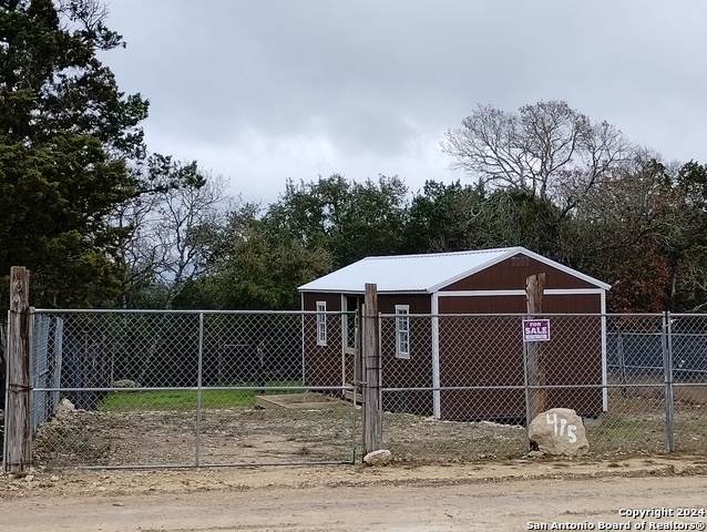 475 Skyline Dr - Photo 1