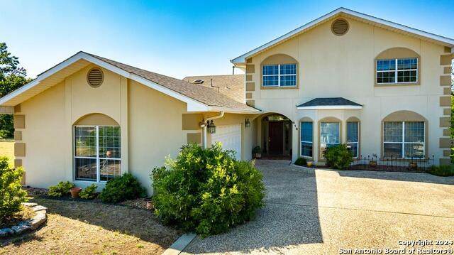 616 Rock Creek - Photo 1