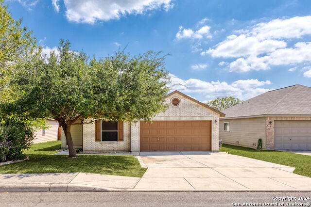 125 Katie Ct - Photo 1