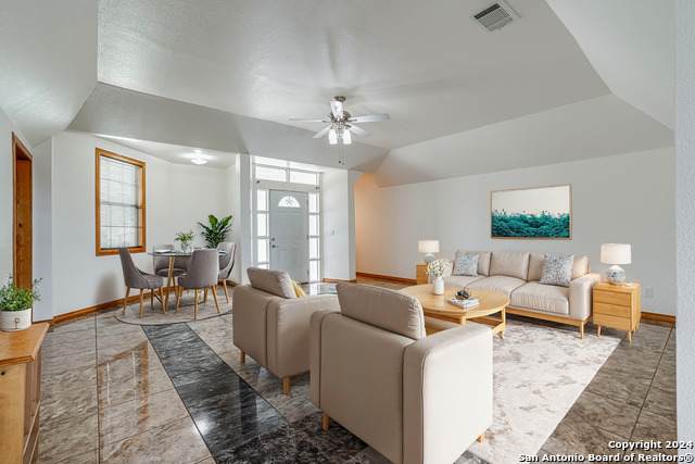 1129 Valeria Dr - Photo 1