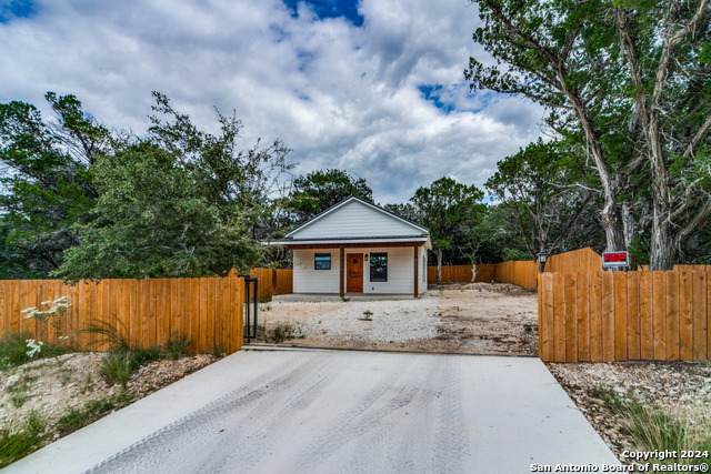 6401 Whartons Dock - Photo 1
