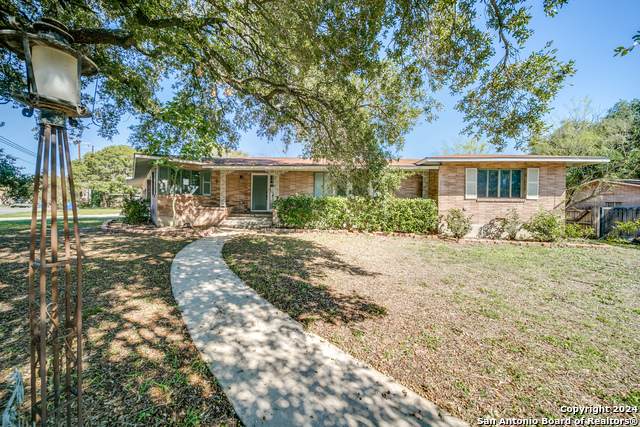101 Linda Dr - Photo 1