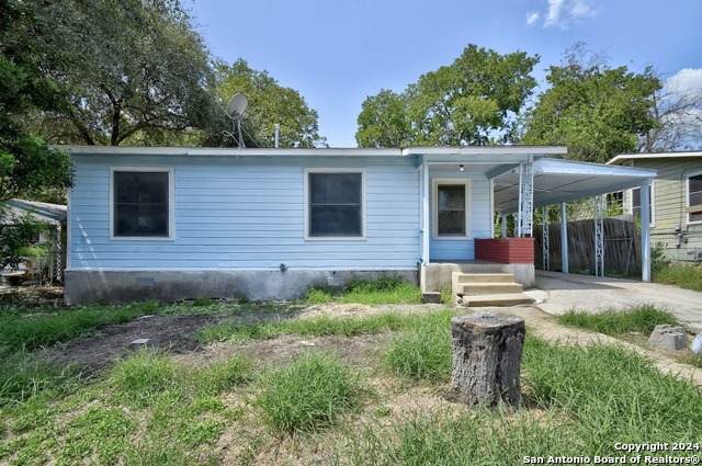 235 Loma Park - Photo 1