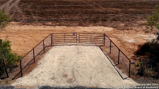 16568 New Berlin Rd - Photo 1