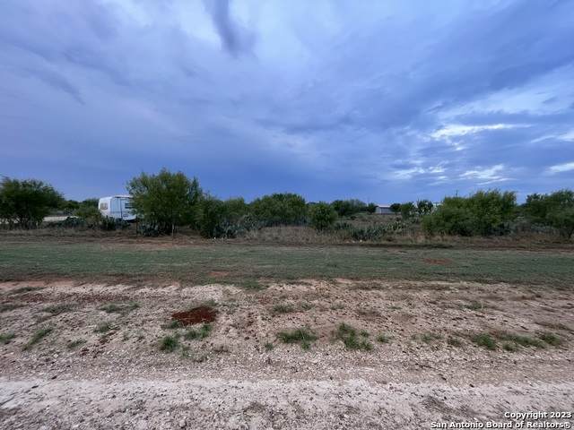 TBD Cr 3435 Lot 13 Blk 9 - Photo 1