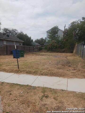 419 Olive St - Photo 1