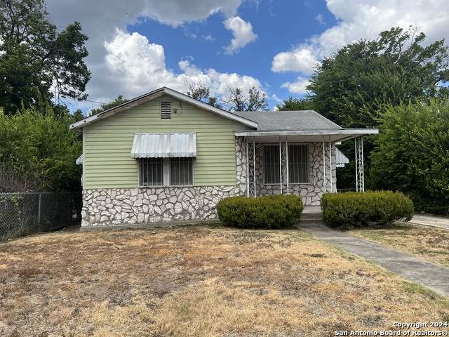 627 Canton - Photo 1