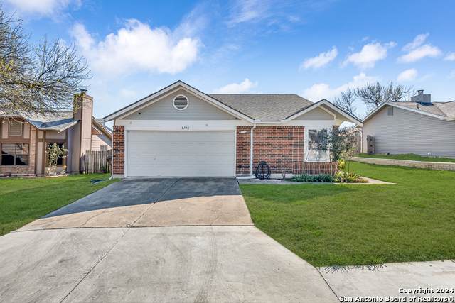 8722 Ridge Moon Dr - Photo 1