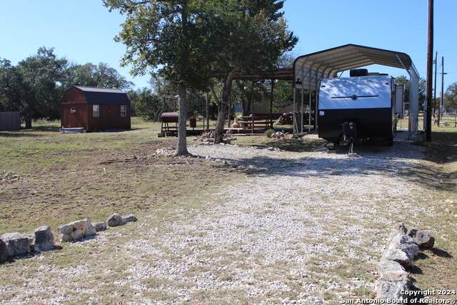 392 Private Road 1512 - Photo 1