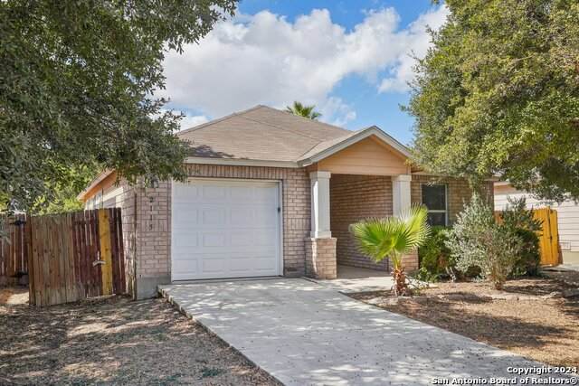 2115 Clear Ct - Photo 1