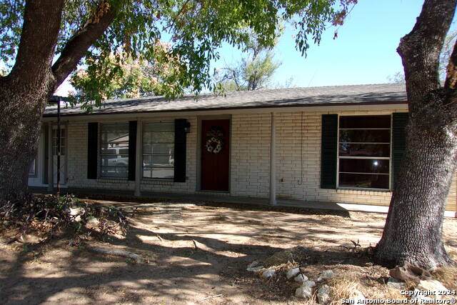 608 Val Verde Dr - Photo 1