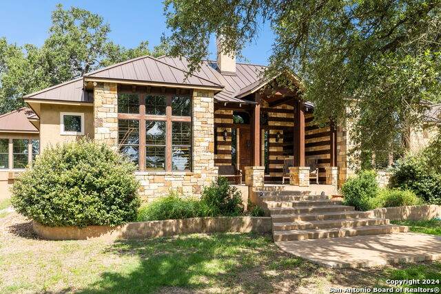 219 Doehne Oaks - Photo 1