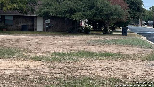702 34th Street - Photo 1