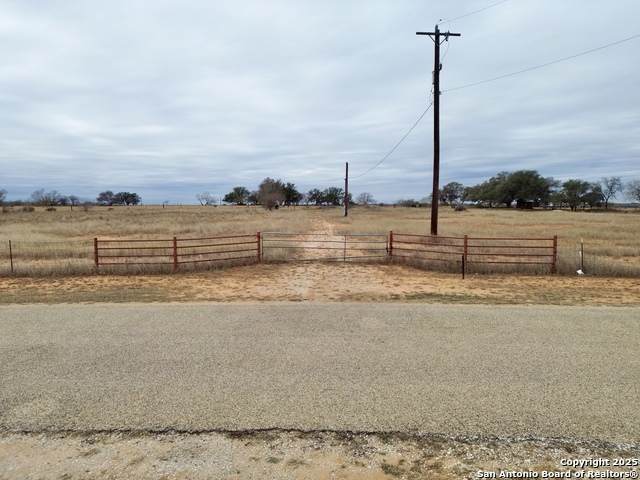 120 Ridge Dr - Photo 1