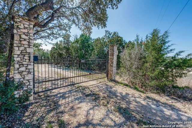 1129 Deer Forest Dr - Photo 1