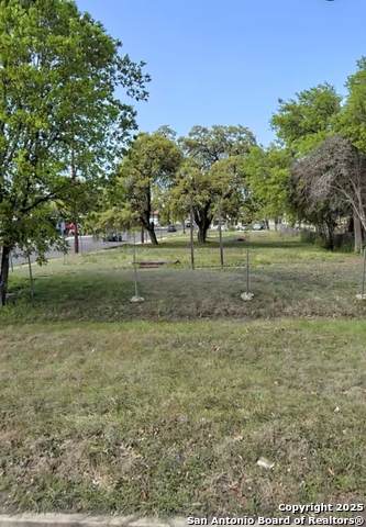 1301 Highland - Photo 1