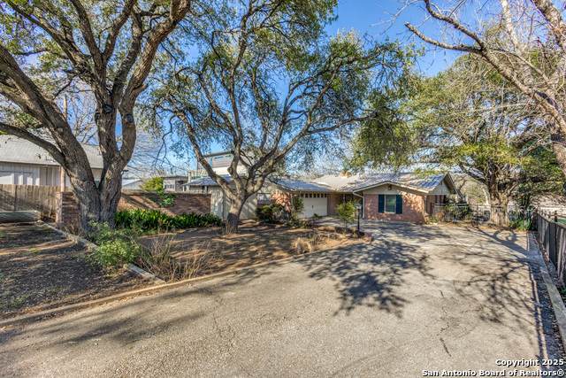 238 Blanco Dr - Photo 1