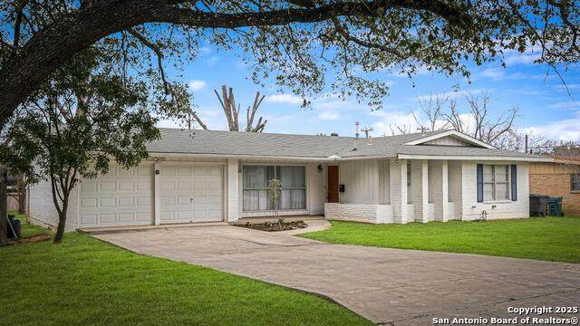 2119 Flamingo Dr - Photo 1